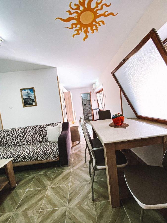 Apartment Near The Old Town Of Kotor Cattaro Esterno foto